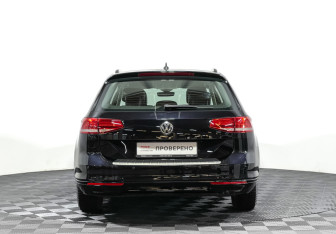 Подержанный автомобиль Volkswagen Passat Wagon 2018 года (6 фото)