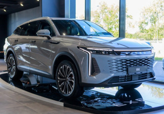 Новый Exeed RX 2025 (3 фото)