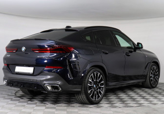Новый BMW X6 2025 (2 фото)