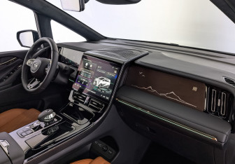 Новый GAC M8 2025 (9 фото)