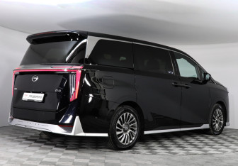 Подержанный автомобиль GAC M8 2024 года (5 фото)