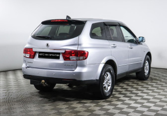 Подержанный автомобиль SsangYong Kyron 2013 года (3 фото)