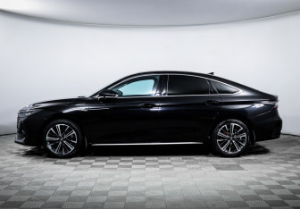 Подержанный автомобиль Chery Arrizo 8 2023 года (8 фото)