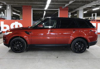 Подержанный автомобиль Land Rover Range Rover Sport 2014 года (8 фото)