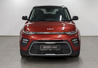 Подержанный автомобиль Kia Soul 2022 года (2 фото)