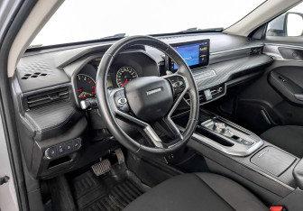 Подержанный автомобиль Haval Jolion 2022 года (16 фото)