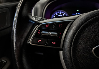 Подержанный автомобиль Kia Sportage 2021 года (25 фото)