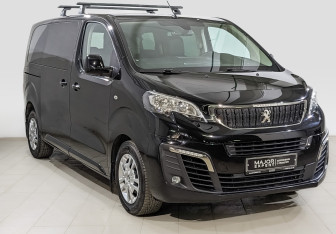 Подержанный автомобиль Peugeot Traveller 2019 года (3 фото)