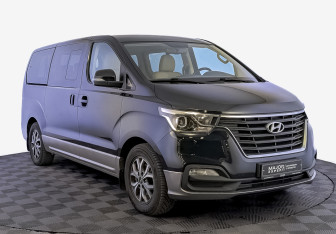 Подержанный автомобиль Hyundai H-1 2021 года (3 фото)