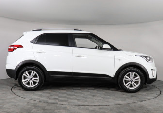 Подержанный автомобиль Hyundai Creta 2017 года (4 фото)