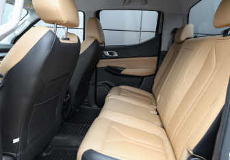 Подержанный автомобиль Changan Hunter Plus 2024 года (14 фото)