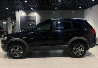 Подержанный автомобиль Chevrolet Captiva 2012 года (6 фото)