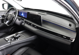 Подержанный автомобиль Chery Tiggo 8 Pro Max 2023 года (10 фото)