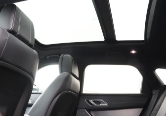Подержанный автомобиль Land Rover Range Rover Velar 2019 года (21 фото)