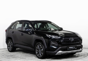 Подержанный автомобиль Toyota RAV4 2025 года (2 фото)