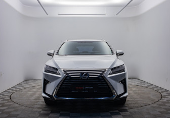 Подержанный автомобиль Lexus RX 2017 года (2 фото)