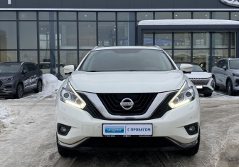 Подержанный автомобиль Nissan Murano Suv 2021 года (2 фото)