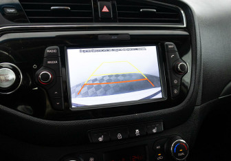 Подержанный автомобиль Kia Ceed Wagon 2018 года (16 фото)