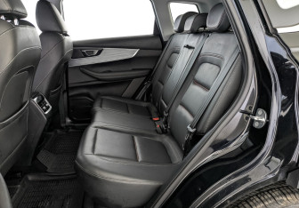 Подержанный автомобиль Chery Tiggo 7 Pro 2022 года (18 фото)