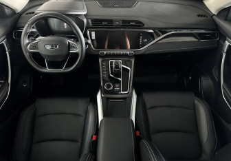 Подержанный автомобиль Geely Atlas Pro 2024 года (11 фото)