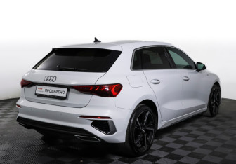 Подержанный автомобиль Audi A3 Hatchback 2021 года (5 фото)