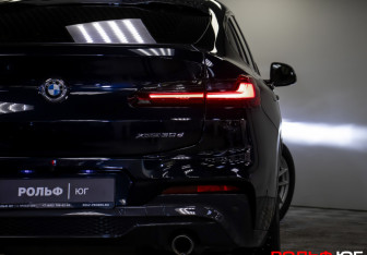 Подержанный автомобиль BMW X4 2020 года (33 фото)