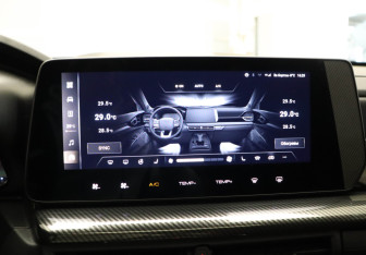 Подержанный автомобиль Haval H3 2024 года (13 фото)