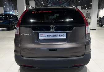Подержанный автомобиль Honda CR-V 2013 года (5 фото)