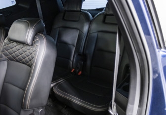 Подержанный автомобиль Geely Okavango 2023 года (16 фото)