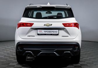 Подержанный автомобиль Chevrolet Captiva 2021 года (6 фото)