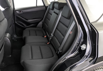 Подержанный автомобиль Mazda CX-5 2015 года (18 фото)
