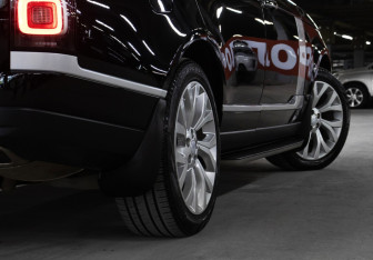 Подержанный автомобиль Land Rover Range Rover 2021 года (30 фото)