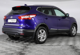 Подержанный автомобиль Nissan Qashqai 2018 года (5 фото)