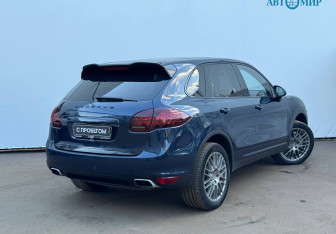 Подержанный автомобиль Porsche Cayenne 2013 года (8 фото)
