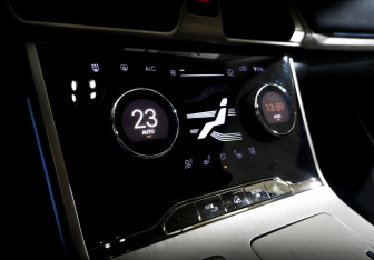 Подержанный автомобиль Exeed TXL 2022 года (27 фото)