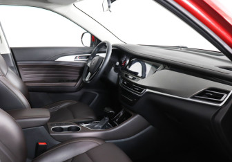 Подержанный автомобиль Changan CS35PLUS 2019 года (10 фото)