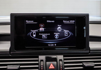 Подержанный автомобиль Audi A7 2013 года (20 фото)