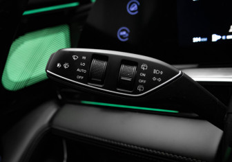 Подержанный автомобиль Exeed RX 2023 года (12 фото)