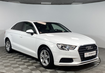 Подержанный автомобиль Audi A3 Sedan 2018 года (4 фото)