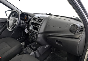 Подержанный автомобиль LADA (ВАЗ) Granta Sedan 2023 года (13 фото)