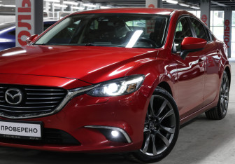 Подержанный автомобиль Mazda 6 Sedan 2015 года (20 фото)
