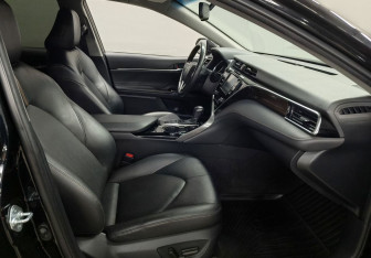 Подержанный автомобиль Audi A6 Sedan 2014 года (9 фото)