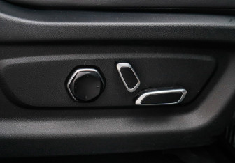 Подержанный автомобиль Changan UNI-K 2023 года (10 фото)