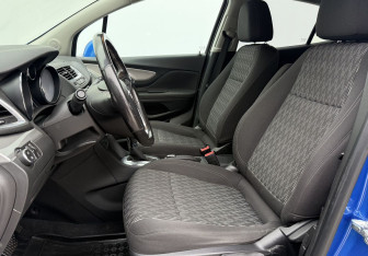 Подержанный автомобиль Opel Mokka 2012 года (10 фото)