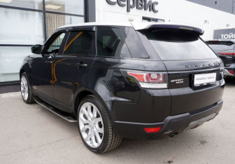 Подержанный автомобиль Land Rover Range Rover Sport 2014 года (7 фото)