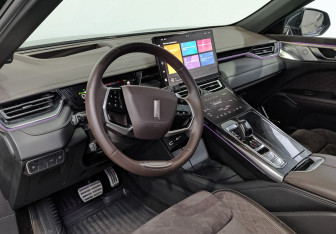 Подержанный автомобиль Wey 05 2023 года (13 фото)