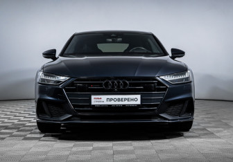 Подержанный автомобиль Audi A7 2021 года (2 фото)