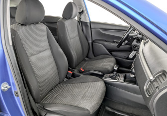 Подержанный автомобиль Kia Rio Hatchback 2019 года (23 фото)