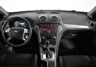 Подержанный автомобиль Ford Mondeo Wagon 2013 года (7 фото)