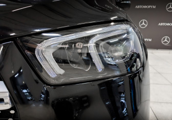Подержанный автомобиль Mercedes-Benz GLE 2021 года (17 фото)